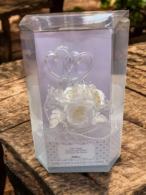 Vintage Wilton White Rose and Heart Wedding Cake Topper New 7.5x4.5 - Image 1 of 4