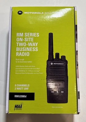 Motorola RMU2080D Portable Two-Way Radio with Display | UHF & Analog  TCC - Image 1 of 4
