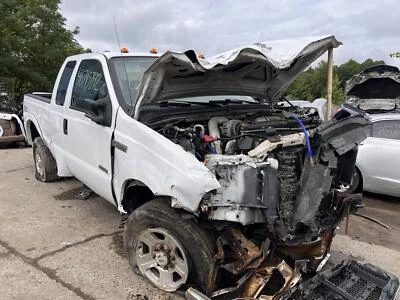 Transmission Assy. FORD F350 SD PICKUP 03 04 05 06 07 154k miles - Image 1 of 4