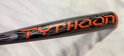 Bate de softbol EASTON Typhoon BK53 2 5/8" barril 33” 30 oz gris Foto 1 de 4
