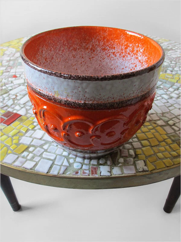 Jardinera de flores de diseño de cerámica naranja moderna de mediados de siglo de 1950 Foto 1 de 4