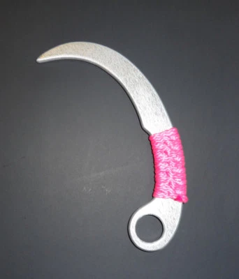 Training Karambit Knife Pencak Silat Aluminum Pink Kali Arnis Escrima - Image 1 of 3
