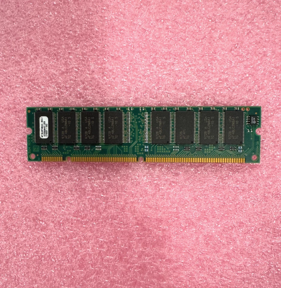 MICRON 32MB (4x64MB) PC66 168 Gold Pin Vintage SDRAM MT16LSD464AG-66CL2, -662C1 - Image 1 of 1