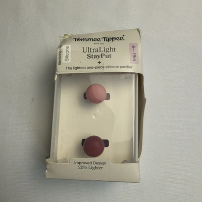 Tommee Tippee Ultra-light Stay Put Pacifiers 2 PACK  Silicone 6-18 months - Image 1 of 4