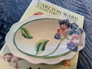 Vintage Carlton Ware England footed dish rare colour hydrangeas pattern - Picture 1 of 5