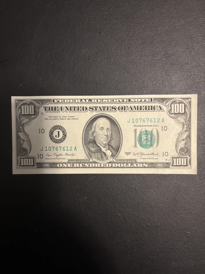 Uncirculated Small Head $100 bill (One Hundred Dollar Bill) - Series 1977 - Image 1 of 3