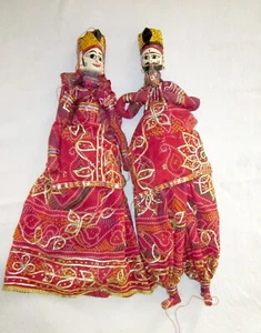 Títere tradicional Kathputali artesanal de madera de Rajasthan 1 macho 1 hembra - Imagen 1 de 4