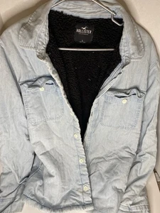 Hollister Jeansjacke Lammfell gefüttert helle Waschung Größe L mit Taschen - Bild 1 von 4