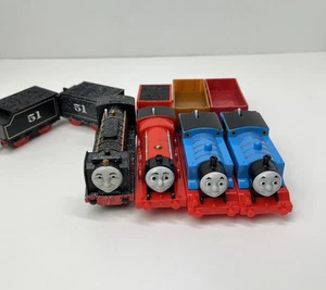 Menge 4 Thomas & seine Freunde Trackmaster motorisierte Züge & Wagen defekt NUR TEILE - Bild 1 von 12