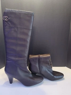 Bandolino Bopardey Brown Heeled Boots With Metal Accent - 9M - Image 1 of 4