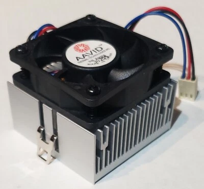 AAVID Socket 7/370 CPU Heatsink & Fan, 52X52X45mm overall, NEW - Image 1 of 4