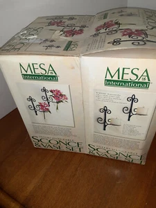 2 SETS OF 2 MESA INTERNATIONAL WALL MOUNT SCONCE & VASE SETS IN BOXES - Imagen 1 de 4