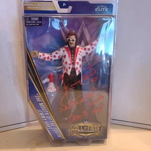WWE WWF ELITE "MOUTH OF THE SOUTH" JIMMY HART signiert mit Schutzhülle - Bild 1 von 10
