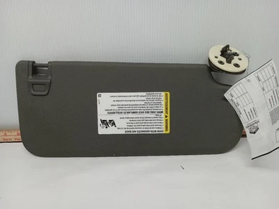 Parasol izquierdo conductor GMC Sierra 1500 2021 11735448 Foto 1 de 4