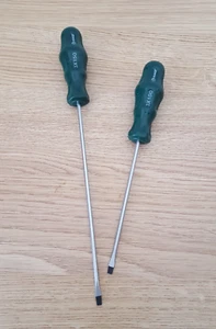 2pc 7" & 9" Long Thin Flat Head Slotted Screwdriver Set Magnetic Tip Grip Handle - Picture 1 of 3