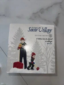 Department 56 Snow Village - IT TAKES TWO TO SHOVEL A VILLAGE - Picture 1 of 3