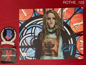 Jessica Rothe foto autografata firmata 8x10 albero Happy Death Day Beckett COA - Foto 1 di 4