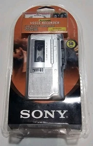 Sony M-560V Registratore Vocale a Cassetta Portatile - Nuovo Sigillato - Foto 1 di 4