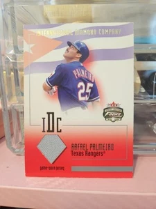 Rafael Palmeiro 2002 Fleer Focus Jersey Edition Jerseys Game Used Jersey Rangers - Picture 1 of 3