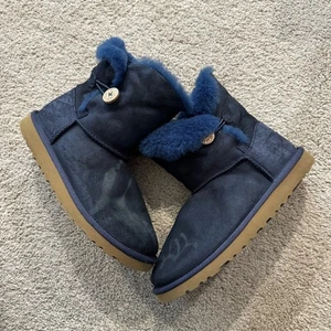 UGG Blue Bailey Button Lammfell Leder Stiefel Damengröße 6 warm Winter - Bild 1 von 10