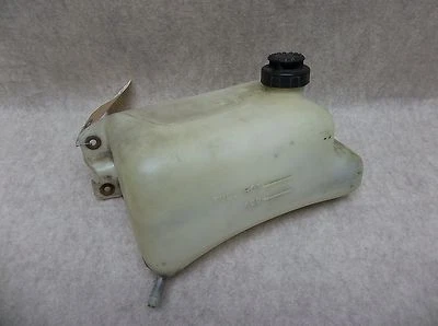 Camión Blazer S10 1988-1994 S15 Sonoma 15606238 depósito de refrigerante del motor 18841 Foto 1 de 3