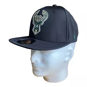 Ultra Game VGYC057F Milwaukee Bucks Black NBA Snap Back Baseball Cap Hat - Bild 1 von 14