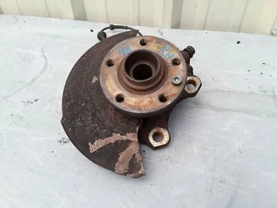 VOLKSWAGEN EUROVAN GLS 1999-2003 LADO DEL PASAJERO DELANTERO RUEDA EJE NUDILLO OEM Foto 1 de 4