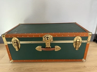 Vintage Green Storage Trunk with Brass Hardware and Wheels – Steamer Style - Image 1 of 4