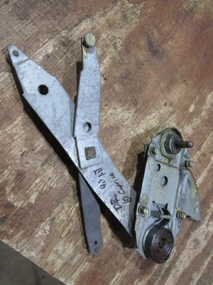 Chevrolet Impala Caprice 1967 4 puertas techo rígido puerta ventana regulador manivela DR Foto 1 de 3