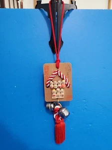 Rarität kleine Kokeshi auf Geta mit Glocken Ornament - Bild 1 von 9