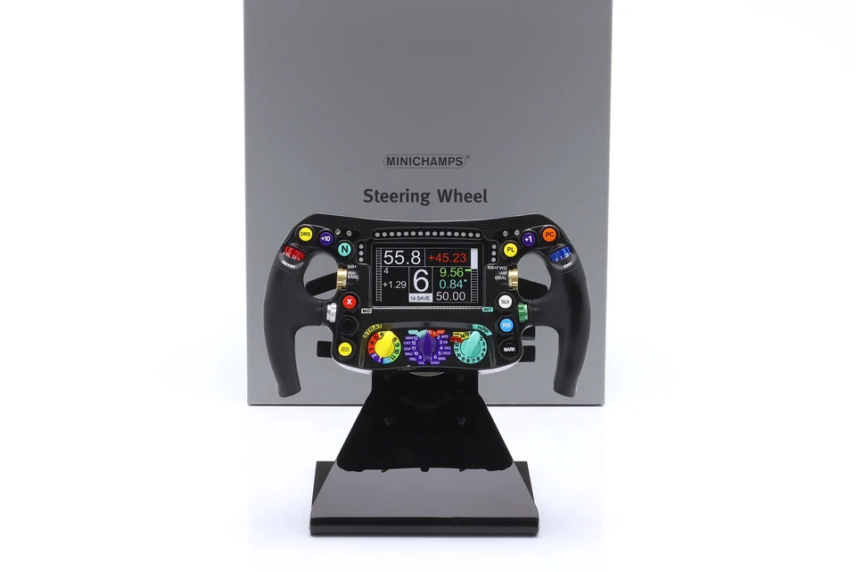 L. Hamilton Mercedes F1 W05 #44 Formel 1 Weltmeister 2014 Lenkrad 1:2 Minichamps - Bild 1 von 1