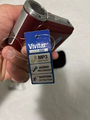Vivitar DVR 550 5.0mp Handheld Recorder Camera RED Case&Remote NO BATTERY/ CARD* - Image 1 of 4
