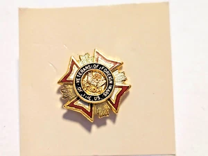Vintage Veterans of Foreign Wars Gold-Toned Enamel Lapel Pin - Picture 1 of 4