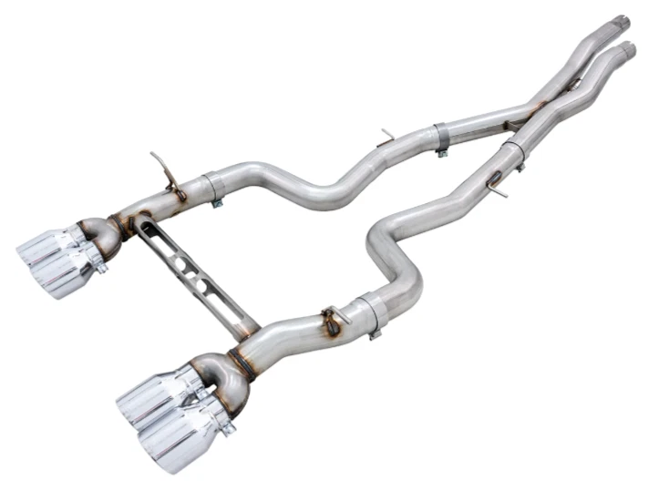 Escape AWE SwitchPath™ Catback cromado plateado para BMW M3/M4 2015-2018 Foto 1 de 4