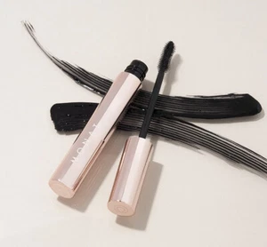 Monat IR Clinical Mascara Jetsetter Black 0.29 oz / 8.5 g - New in Box! Sealed - Picture 1 of 3