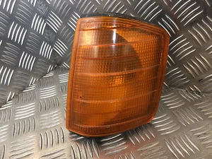 Clignotant avant gauche - MERCEDES-BENZ 190 - Picture 1 of 3