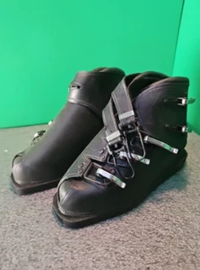 Vintage WN LEATHER Early Ski Boots | Made in Japan | Leather w/ Metal Clasps - Picture 1 of 4