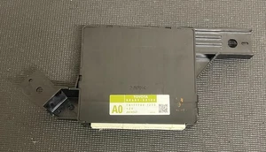 11 12 13 Toyota Sienna AC Amplifier Temperature Control Module 88650-08100 OEM - Picture 1 of 4