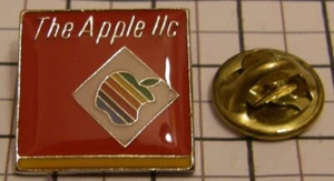 APPLE Computer THE APPLE IIc 2C Vintage Pin Badge Mac MACINTOSH - Bild 1 von 2