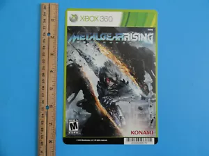 XBOX 360 METAL GEAR RISE REVENEANCE BLOCKBUSTER TARJETA DE RESPALDO DE VIDEO 5"X8" SIN JUEGO - Imagen 1 de 3