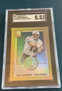 2000 Donruss Elite Passing the Torch Dan Marino Kurt Warner /500 SGC 8.5 NM MT+ - Picture 1 of 5
