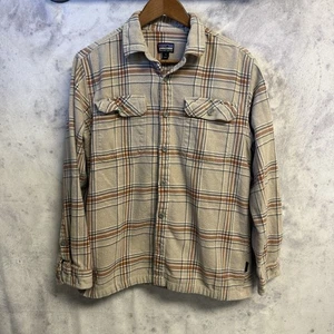 Patagonia Organic Cotton Flannel Shirt Mens M 21x25 Long Sleeve Plaid - Picture 1 of 7