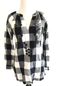 Addie Embroidered Check Blouse Size S Black Roll Tab Sleeves Pullover V-neck - Picture 1 of 12