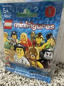 LEGO Series 2 Collectible Minifigures 8684 - Circus Ring Master (SEALED) - Picture 1 of 3