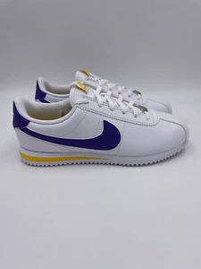 Zapatos para mujer Nike Cortez blancos/púrpura - Imagen 1 de 8