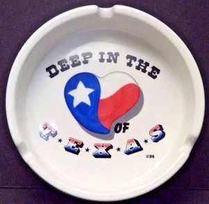 Deep In The Heart of Texas Three Slot Ceramic White Round Ashtray Vintage 1986 - Picture 1 of 7