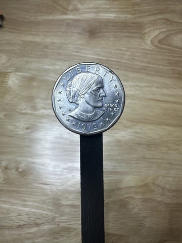 1979 D Susan B Anthony One Dollar Coin US Liberty  Circulated $1 Cover