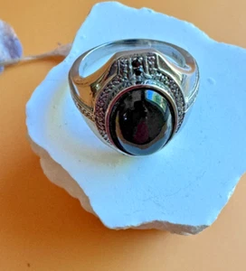 Anillo grande de piedras preciosas de ónix negro ovalado de acero inoxidable talla 14. ~ 159 - Imagen 1 de 4