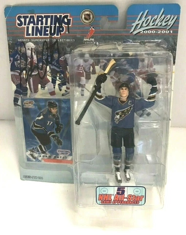 VINTAGE NATIONAL HOCKEY LEAGUE NHL ADAM OATS AUTOGRAPHED ACTION FIGURE 6" NEW! Cover