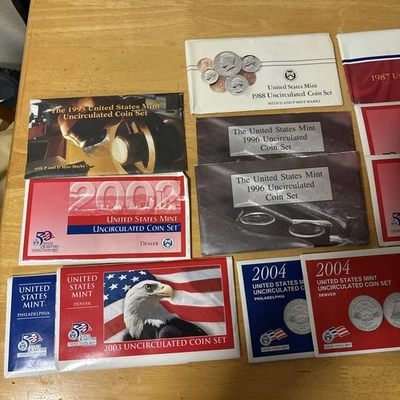 LOT OF 30 Miscellaneous U.S. Mint Uncirculated Coin Sets - Image 1 of 4